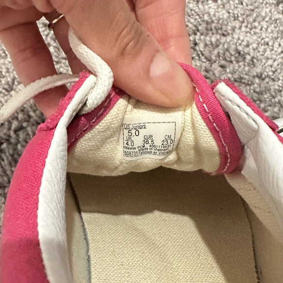 Pink vans - Picture 4 of 4